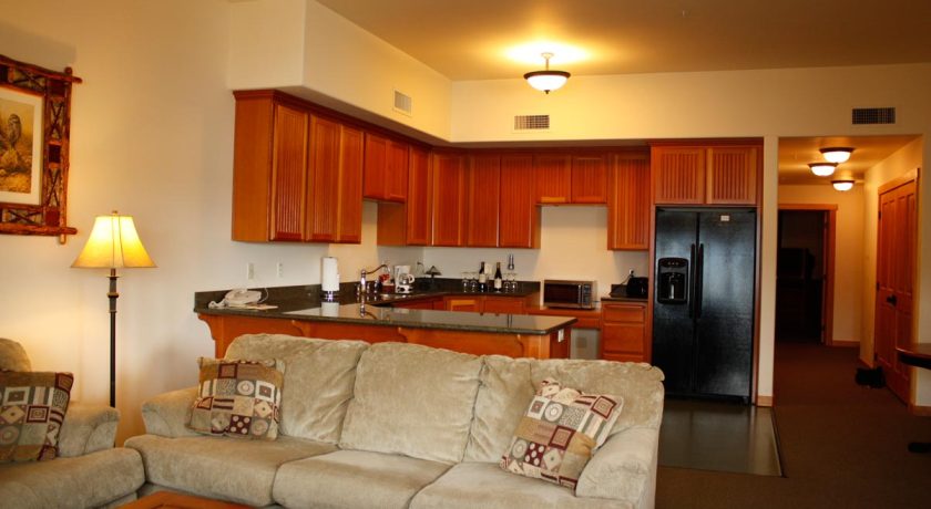 lakeside-suite-plus-1