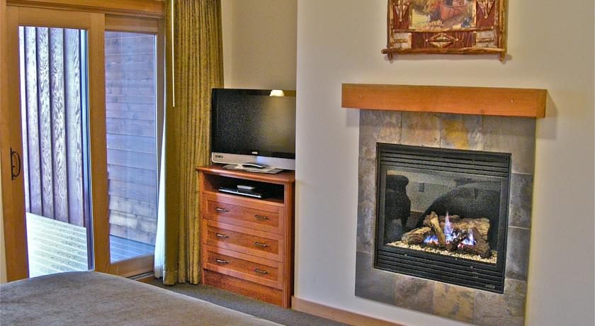 room-lakeside-studios-2